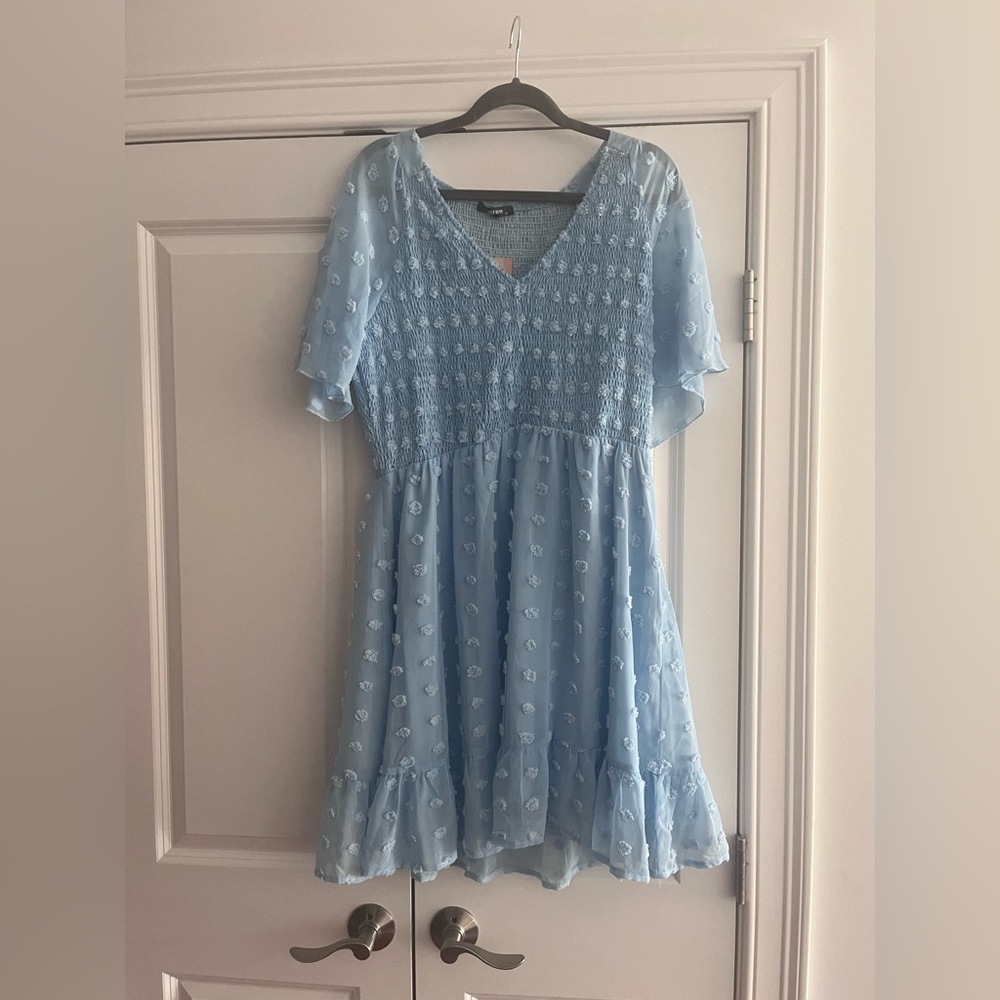 NWT Light Spring/Summer Dress - Picture 3 of 4